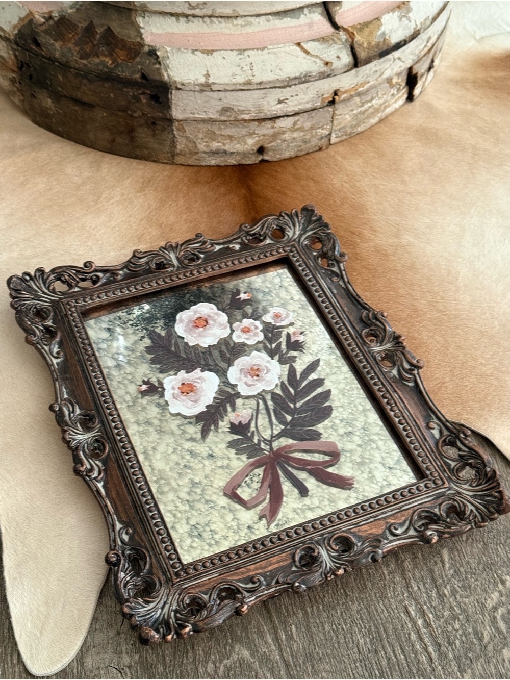 Antique-Style Floral Accent Frame in Bronze